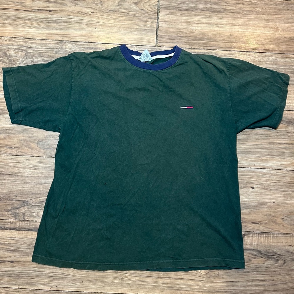 Vintage Tommy Hilfiger tshirt!